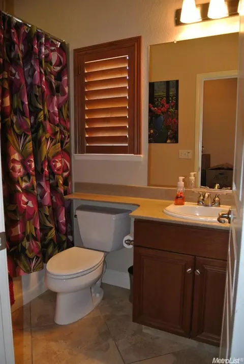 2071 Bishop Way, Lodi, CA 95242 photo 7