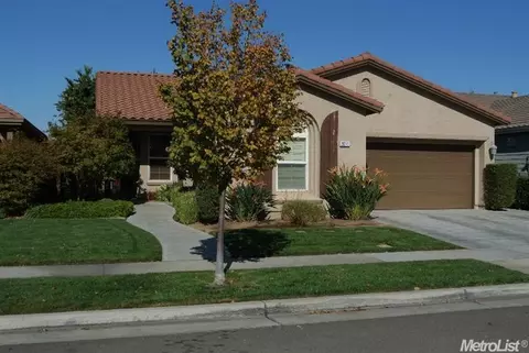 2071 Bishop Way, Lodi, CA 95242 photo 1