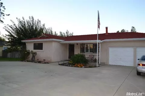5445 E Morse Rd, Lodi, CA 95240 photo 1