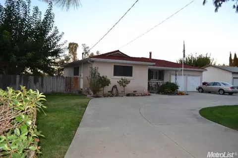 5445 E Morse Rd, Lodi, CA 95240 photo 2
