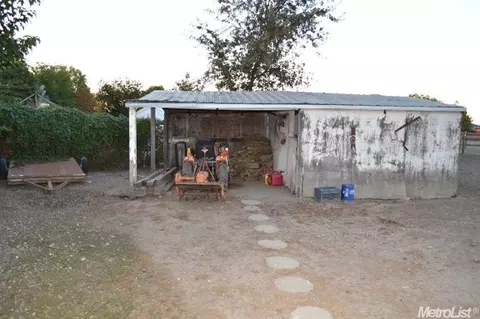 5445 E Morse Rd, Lodi, CA 95240 photo 4