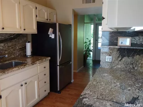 4904 Clear Cir, Carmichael, CA 95608 photo 13