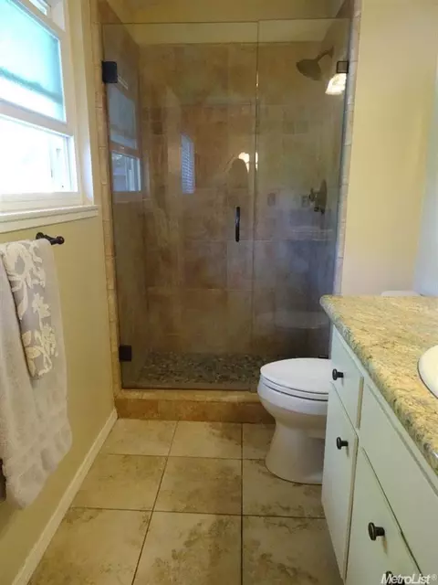 4904 Clear Cir, Carmichael, CA 95608 photo 17