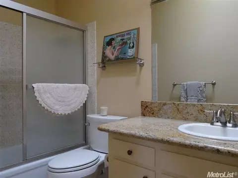 4904 Clear Cir, Carmichael, CA 95608 photo 15