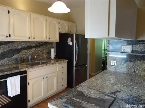 4904 Clear Cir, Carmichael, CA 95608 photo 10