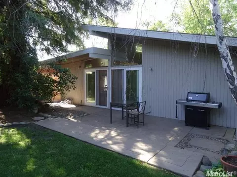 4904 Clear Cir, Carmichael, CA 95608 photo 4