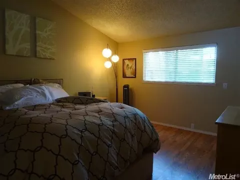 4904 Clear Cir, Carmichael, CA 95608 photo 18