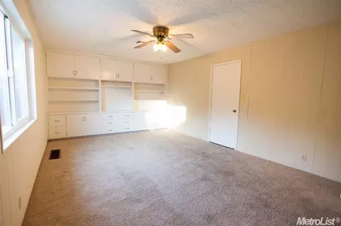 351 Charles Ave, Manteca, CA 95336 photo 18