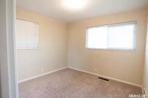 351 Charles Ave, Manteca, CA 95336 photo 13