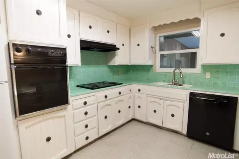 351 Charles Ave, Manteca, CA 95336 photo 15