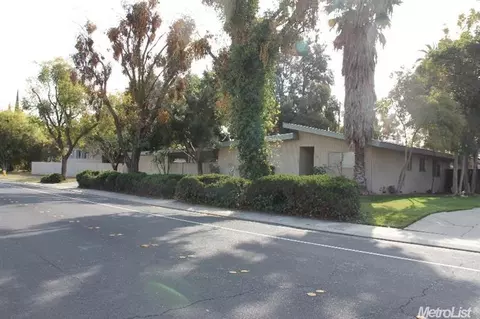 2324 Edgebrook Dr, Modesto, CA 95354 photo 2