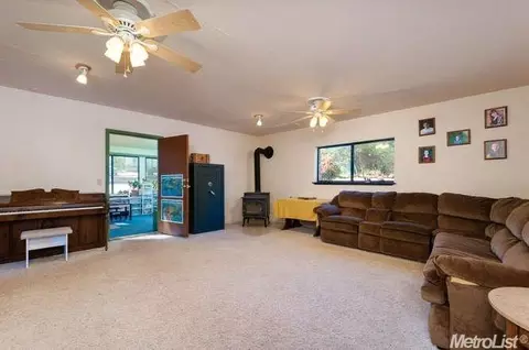901 Plum Dr, Pilot Hill, CA 95664 photo 9