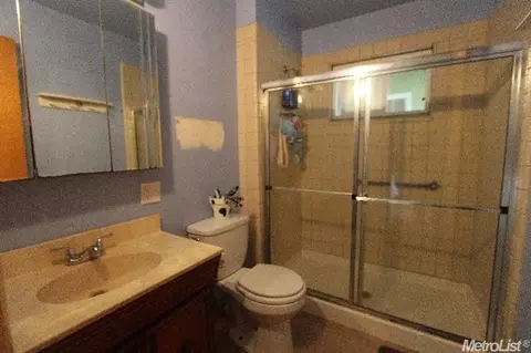 40 Manor Ave, Gustine, CA 95322 photo 7