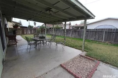 40 Manor Ave, Gustine, CA 95322 photo 10