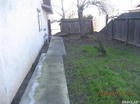 1104 Moffett Rd, Modesto, CA 95351 photo 9