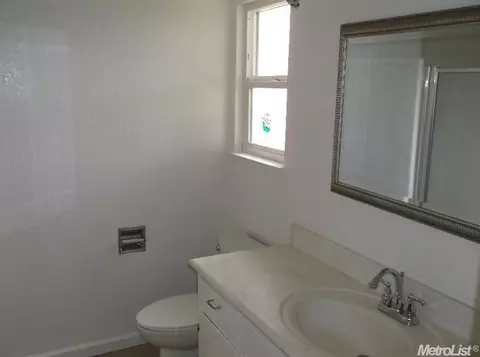 2120 Lunar, Ceres, CA 95307 photo 17