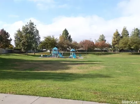 2120 Lunar, Ceres, CA 95307 photo 3