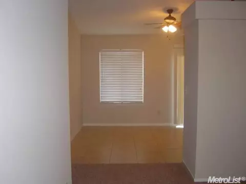 16101 5th St, Lathrop, CA 95330 photo 5
