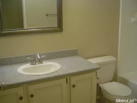 16101 5th St, Lathrop, CA 95330 photo 11
