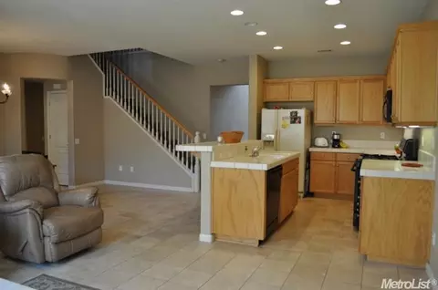 4047 Ivory Ln, Turlock, CA 95382 photo 8