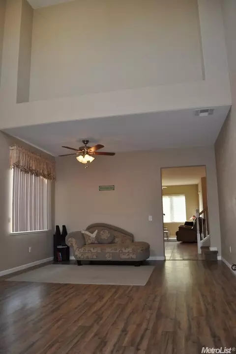 4047 Ivory Ln, Turlock, CA 95382 photo 4