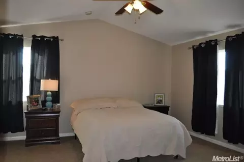 4047 Ivory Ln, Turlock, CA 95382 photo 13