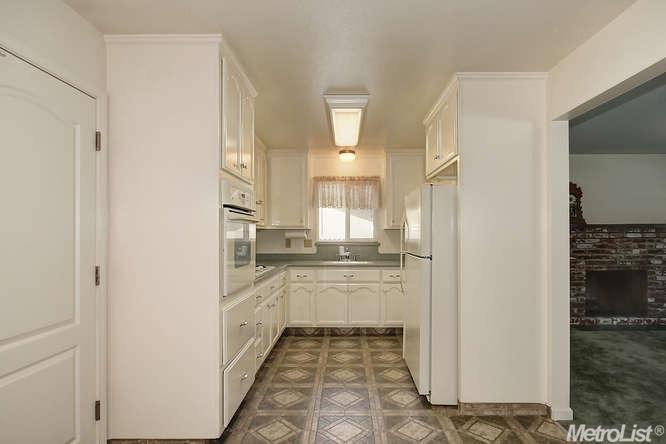 1175 4th Ave, Walnut Grove, CA 95690 photo 7