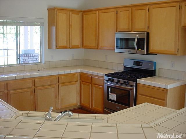 424 W Boesch Dr, Ripon, CA 95366 photo 9