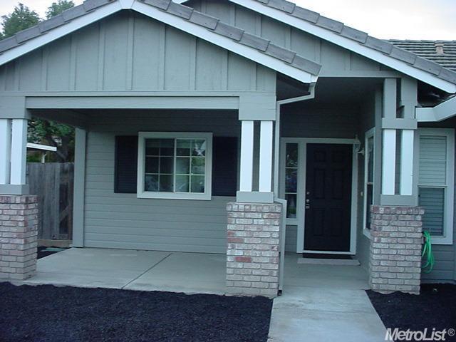 424 W Boesch Dr, Ripon, CA 95366 photo 4