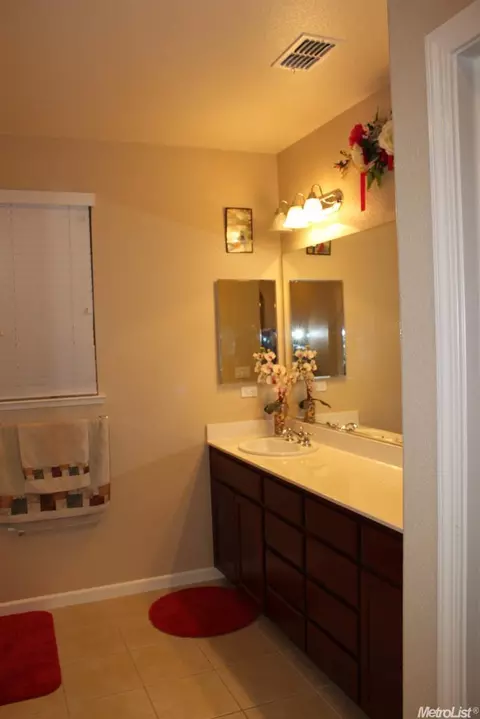 2147 Cedrus, Tracy, CA 95376 photo 9