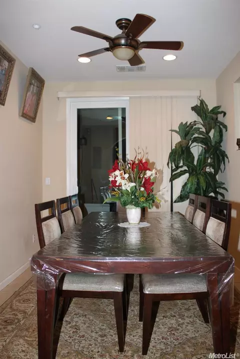 2147 Cedrus, Tracy, CA 95376 photo 4