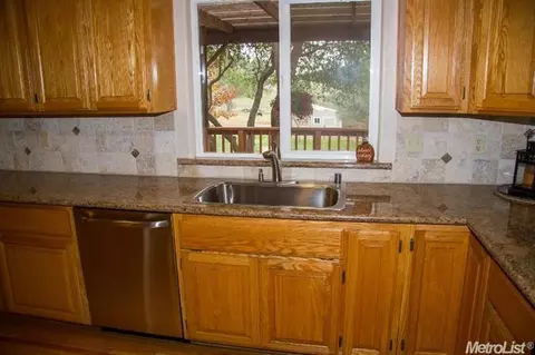 1836 Squires Canyon Ct, Cool, CA 95614 photo 5