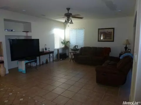 1005 Changason Way, Modesto, CA 95351 photo 6