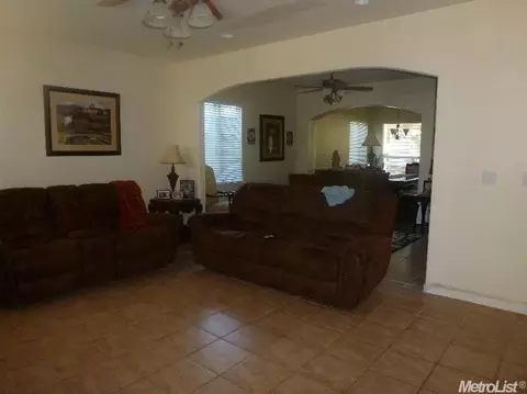 1005 Changason Way, Modesto, CA 95351 photo 7