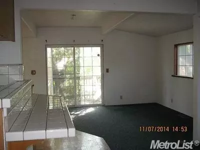 1066 E Willow Ave, Manteca, CA 95337 photo 8