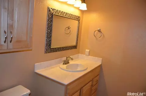 367 Valley Ave, Lodi, CA 95240 photo 15