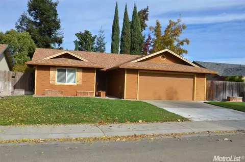 367 Valley Ave, Lodi, CA 95240 photo 1
