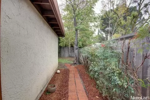 2204 E 8th St, Davis, CA 95618 photo 15