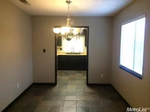 3016 Poppypatch Dr, Modesto, CA 95354 photo 5