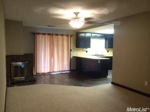 3016 Poppypatch Dr, Modesto, CA 95354 photo 7