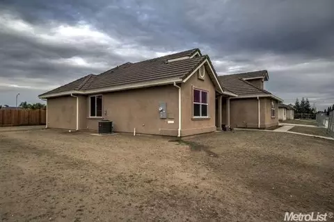 185 E Milgeo Ave, Ripon, CA 95366 photo 24
