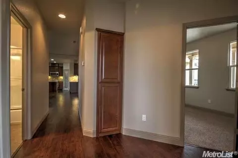 185 E Milgeo Ave, Ripon, CA 95366 photo 10