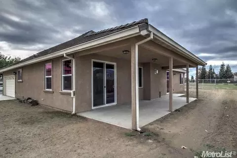 185 E Milgeo Ave, Ripon, CA 95366 photo 22