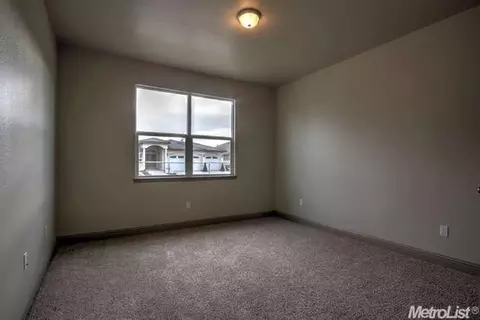 185 E Milgeo Ave, Ripon, CA 95366 photo 15