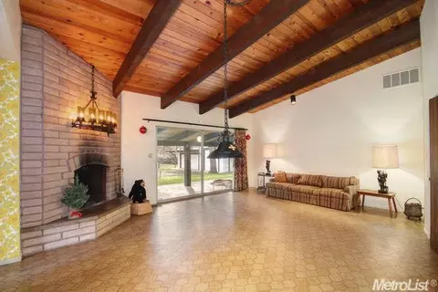 6120 Palm Dr, Carmichael, CA 95608 photo 4