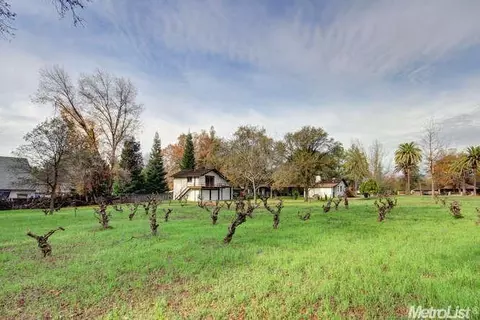 6120 Palm Dr, Carmichael, CA 95608 photo 18
