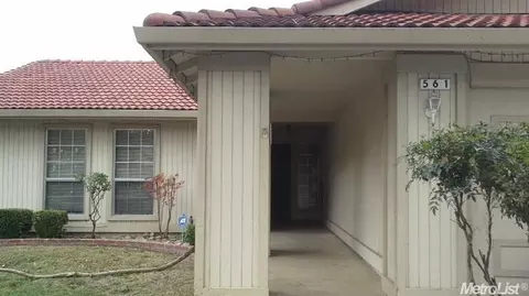 561 W Central Ave, Tracy, CA 95376 photo 2
