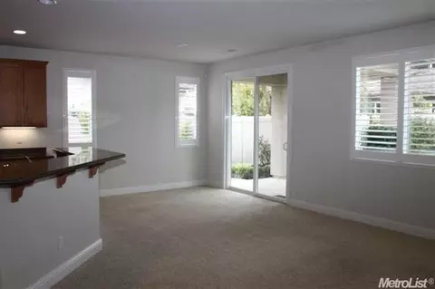 1595 Maple Valley St, Manteca, CA 95336 photo 7