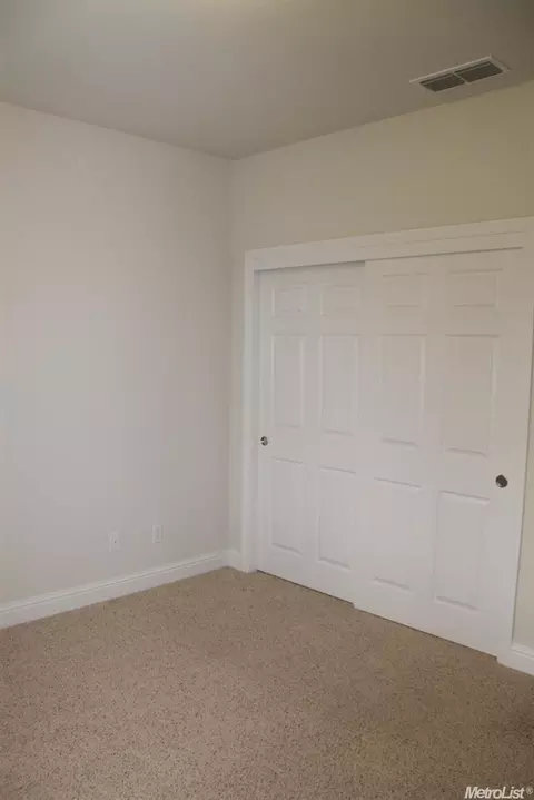 1595 Maple Valley St, Manteca, CA 95336 photo 14