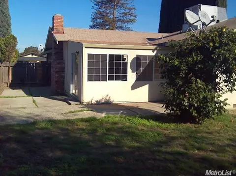 1948 Bavil Dr, Ceres, CA 95307 photo 17